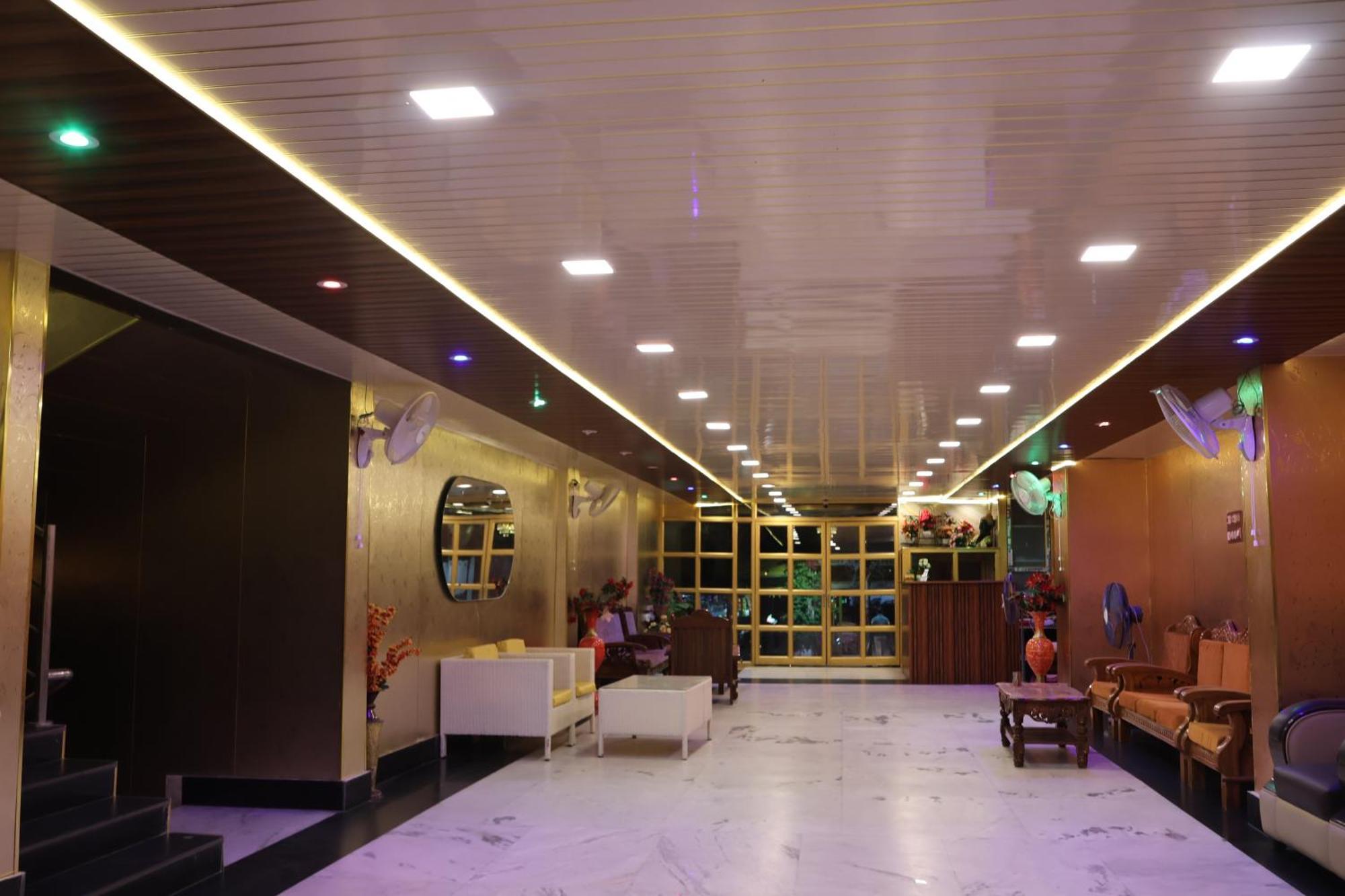 Hotel Maharaja Palace Bhāgalpur エクステリア 写真