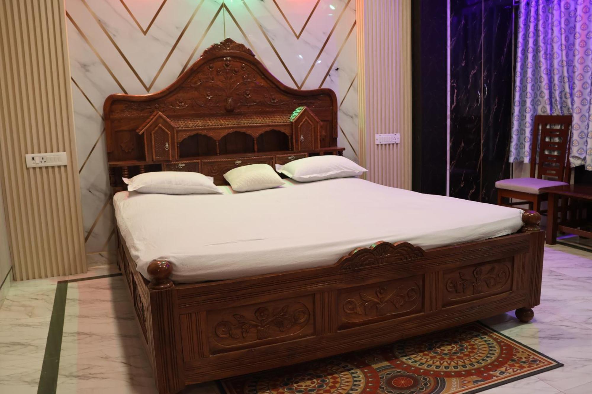 Hotel Maharaja Palace Bhāgalpur エクステリア 写真