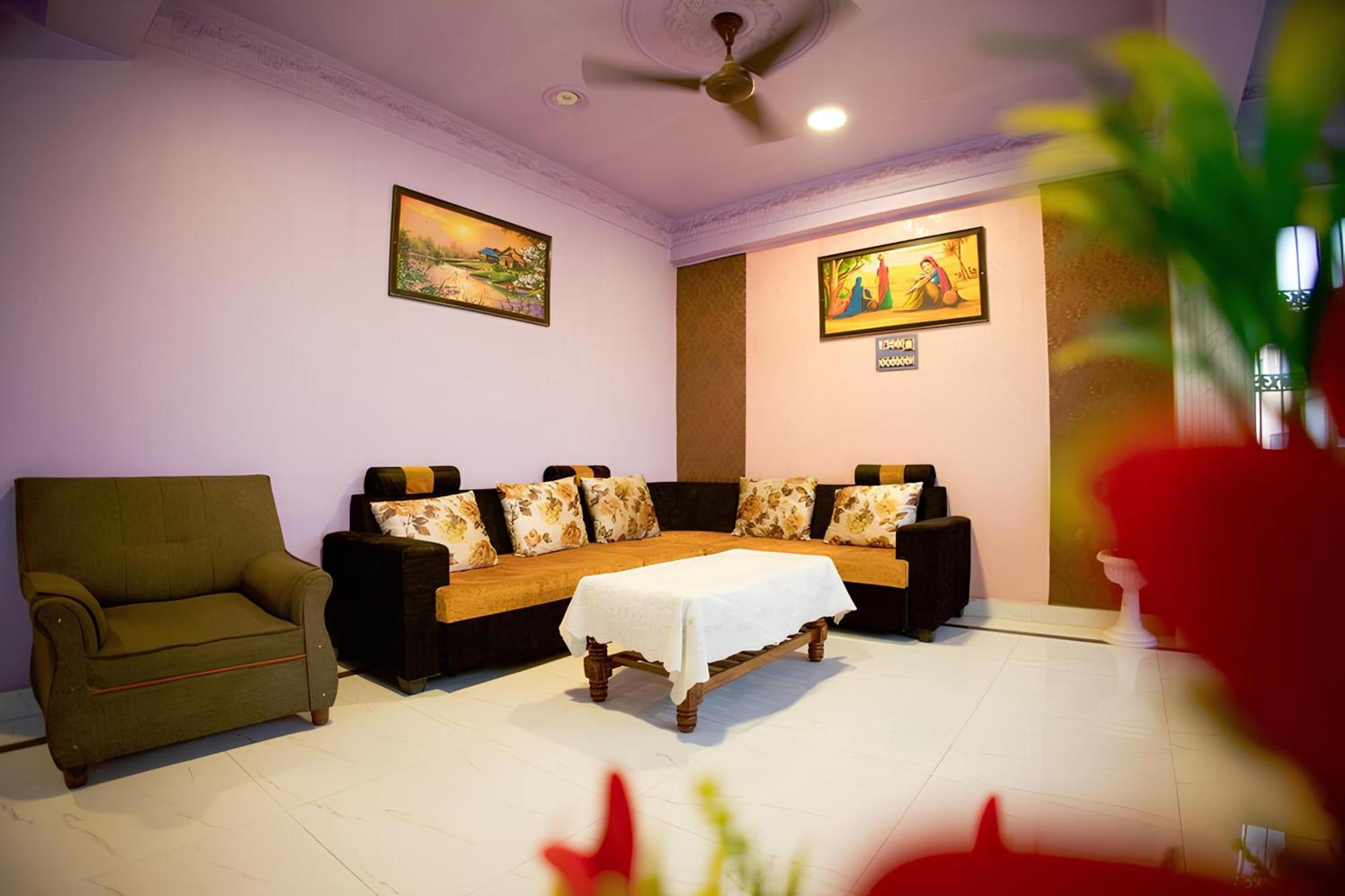 Hotel Maharaja Palace Bhāgalpur エクステリア 写真